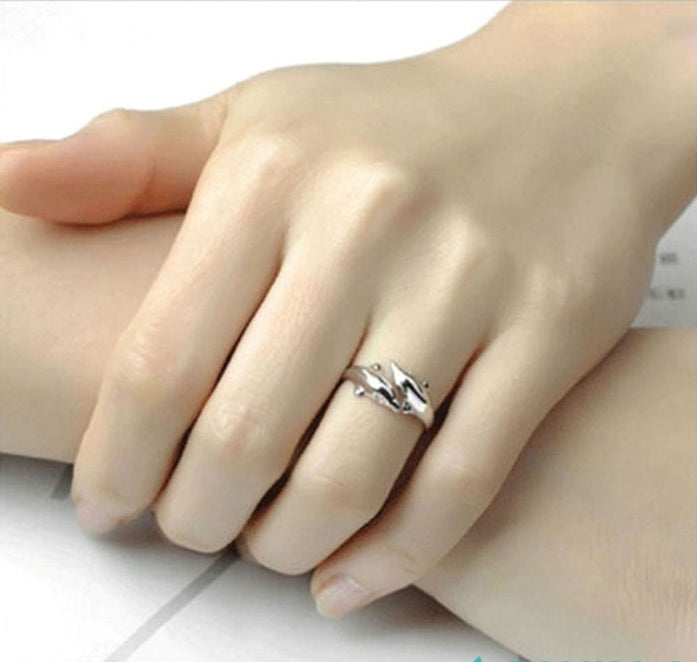 Double Dolphin Adjustable Finger Ring