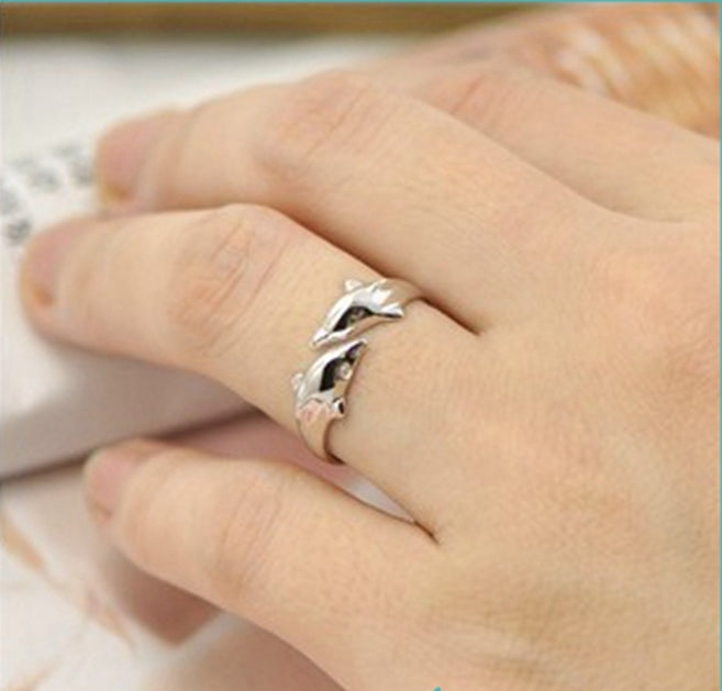 Double Dolphin Adjustable Finger Ring