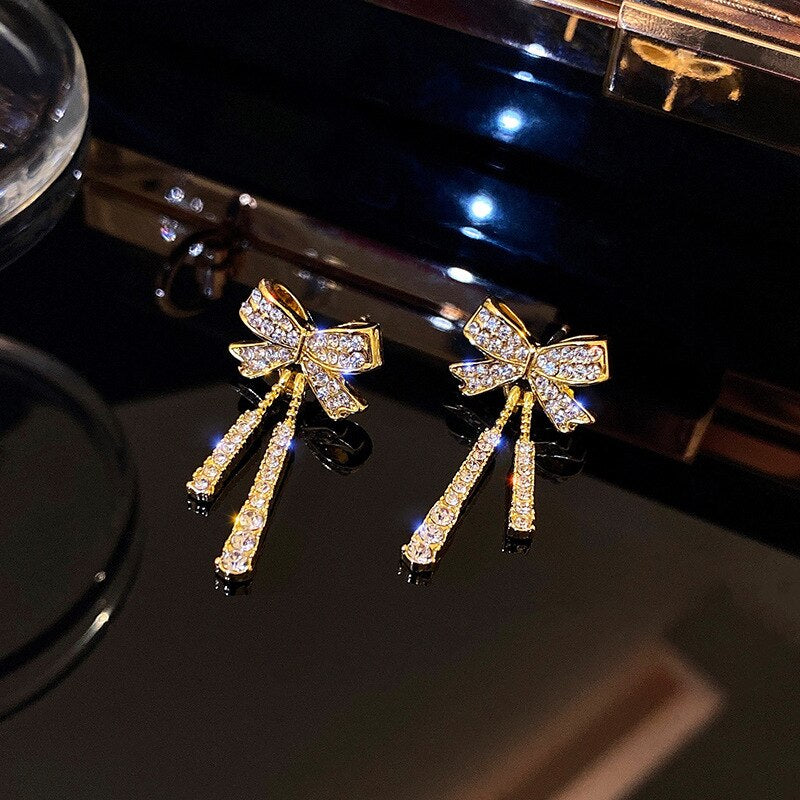 Crystal Drop Earrings with Bling Bling Cubic Zirconia Temperament Women Cute Bowknot Korean Earrings