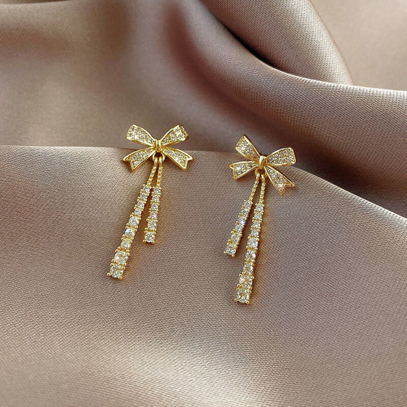 Crystal Drop Earrings with Bling Bling Cubic Zirconia Temperament Women Cute Bowknot Korean Earrings